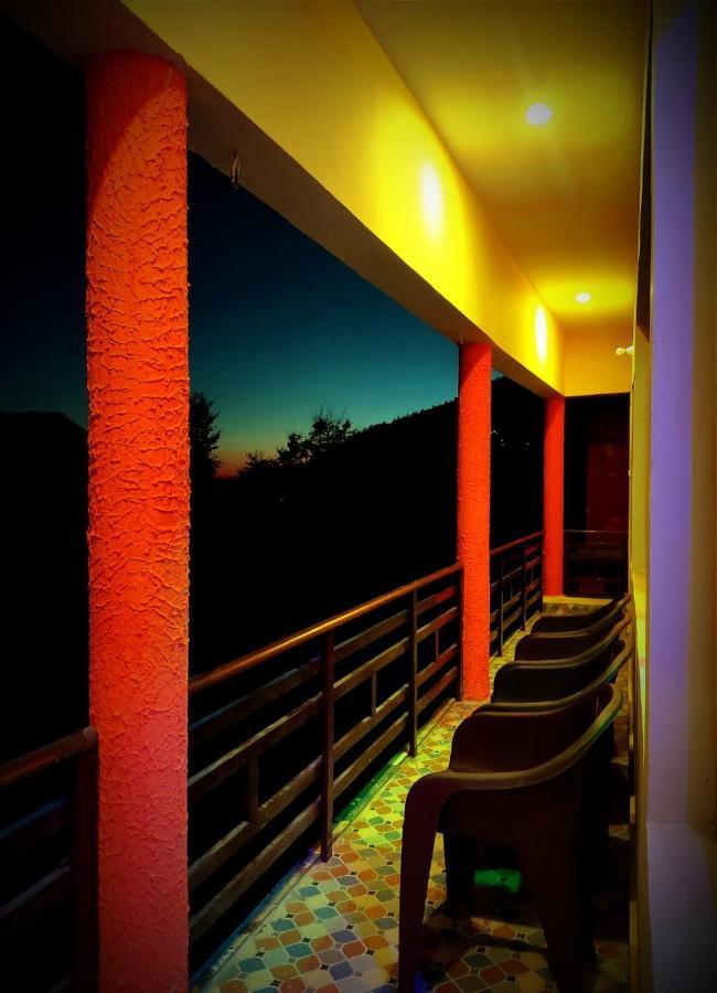 Pandava'S Cafe & Stay Chopta Екстер'єр фото