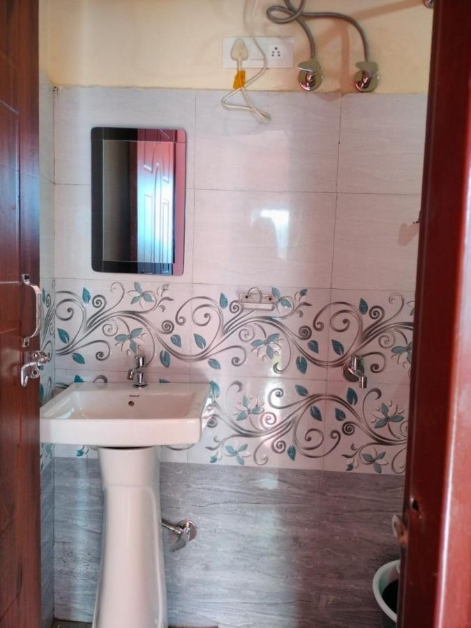 Pandava'S Cafe & Stay Chopta Екстер'єр фото